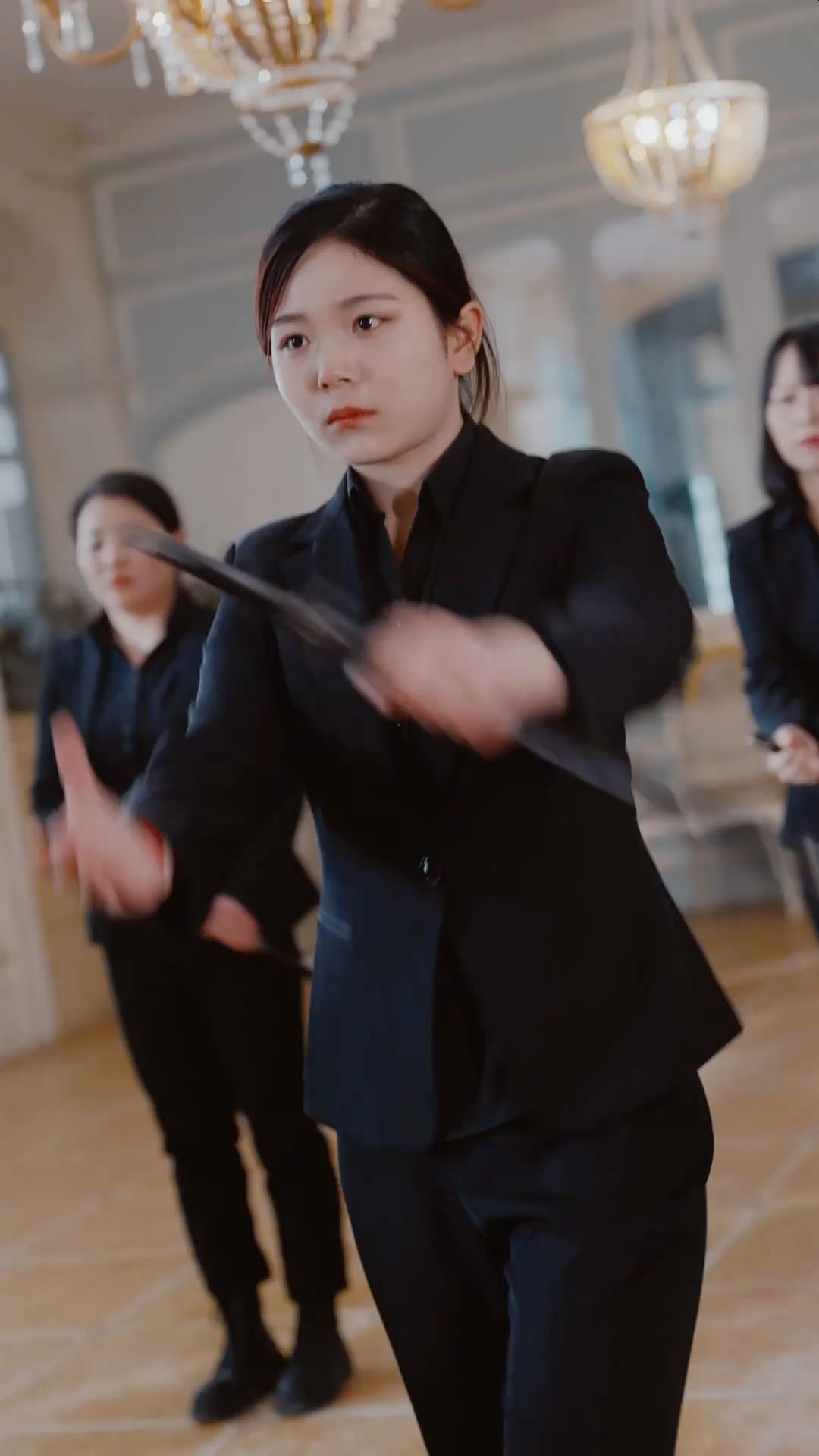 无上战尊归来 第01集